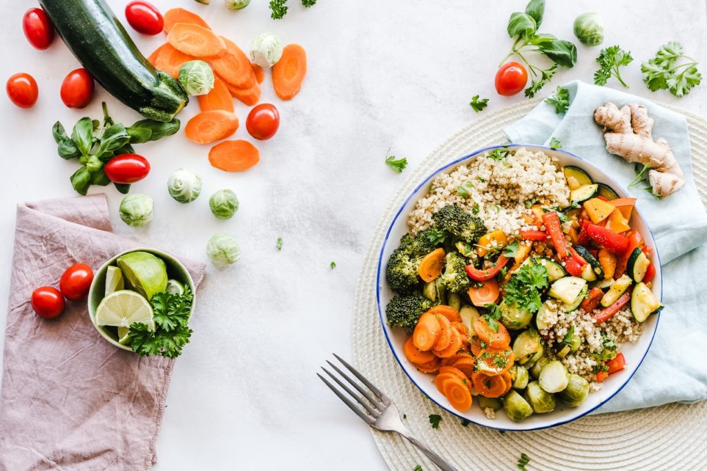 légumes dans assiette